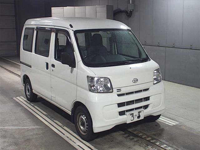 100 Daihatsu Hijet van S331V 2016 г. (JU Gifu)